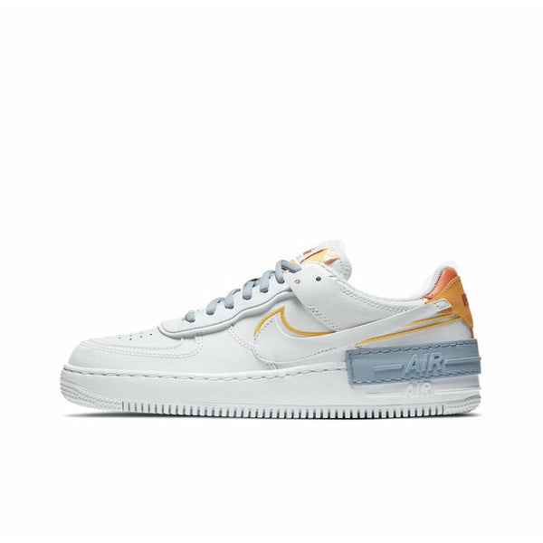 AIR FORCE 1 LOW SENDS A âBE KINDâ