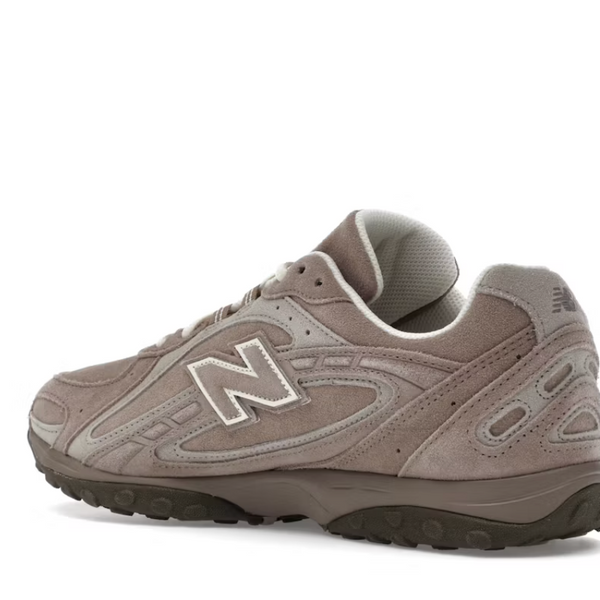 New Balance 204L Mushroom Arid Stone
