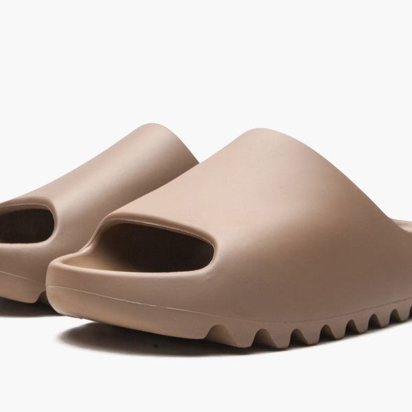 YEEZY SLIDE "Core 2021"